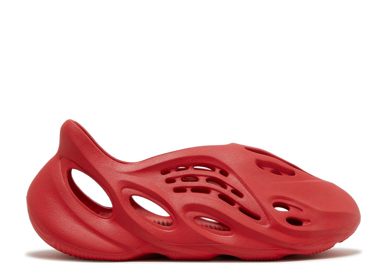 YEEZY FOAM RNR VERMILLION