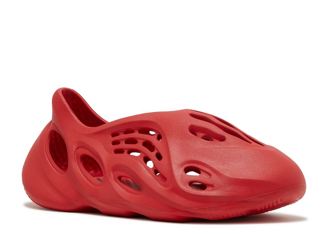 YEEZY FOAM RNR VERMILLION