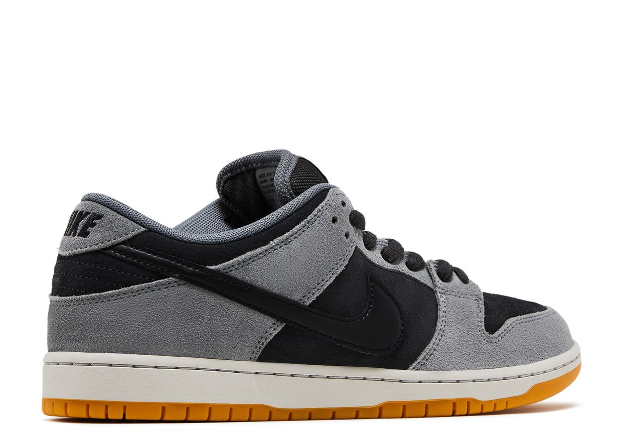 NIKE SB DUNK LOW DARK SMOKE GREY