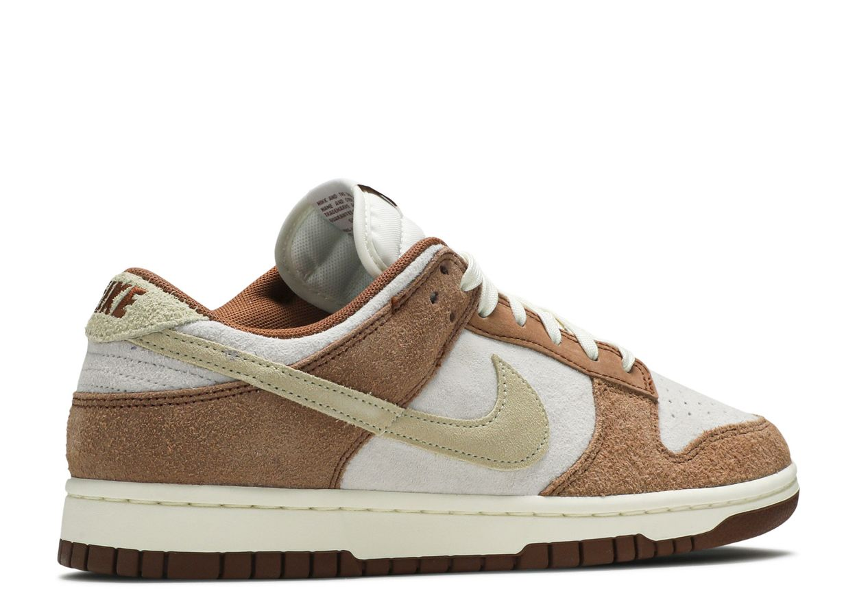 NIKE DUNK LOW MEDIUM CURRY