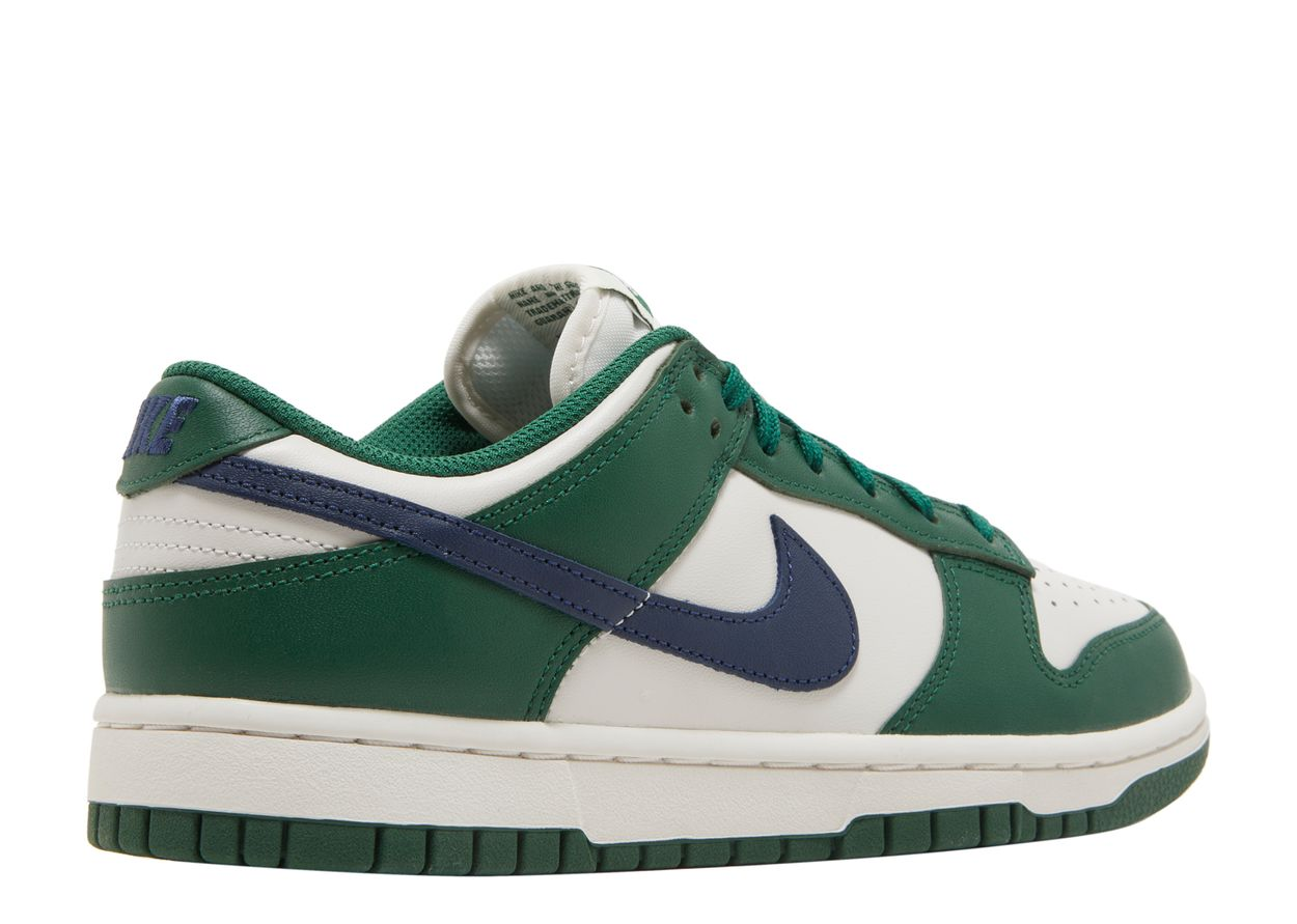 NIKE DUNK LOW GORGE GREEN