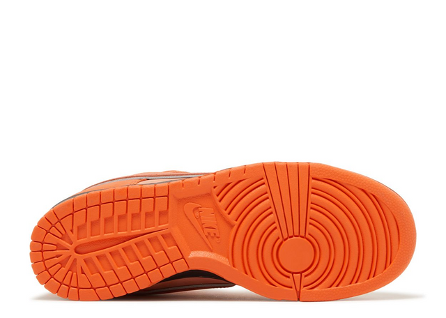 NIKE SB DUNK LOW ORANGE LOBSTER