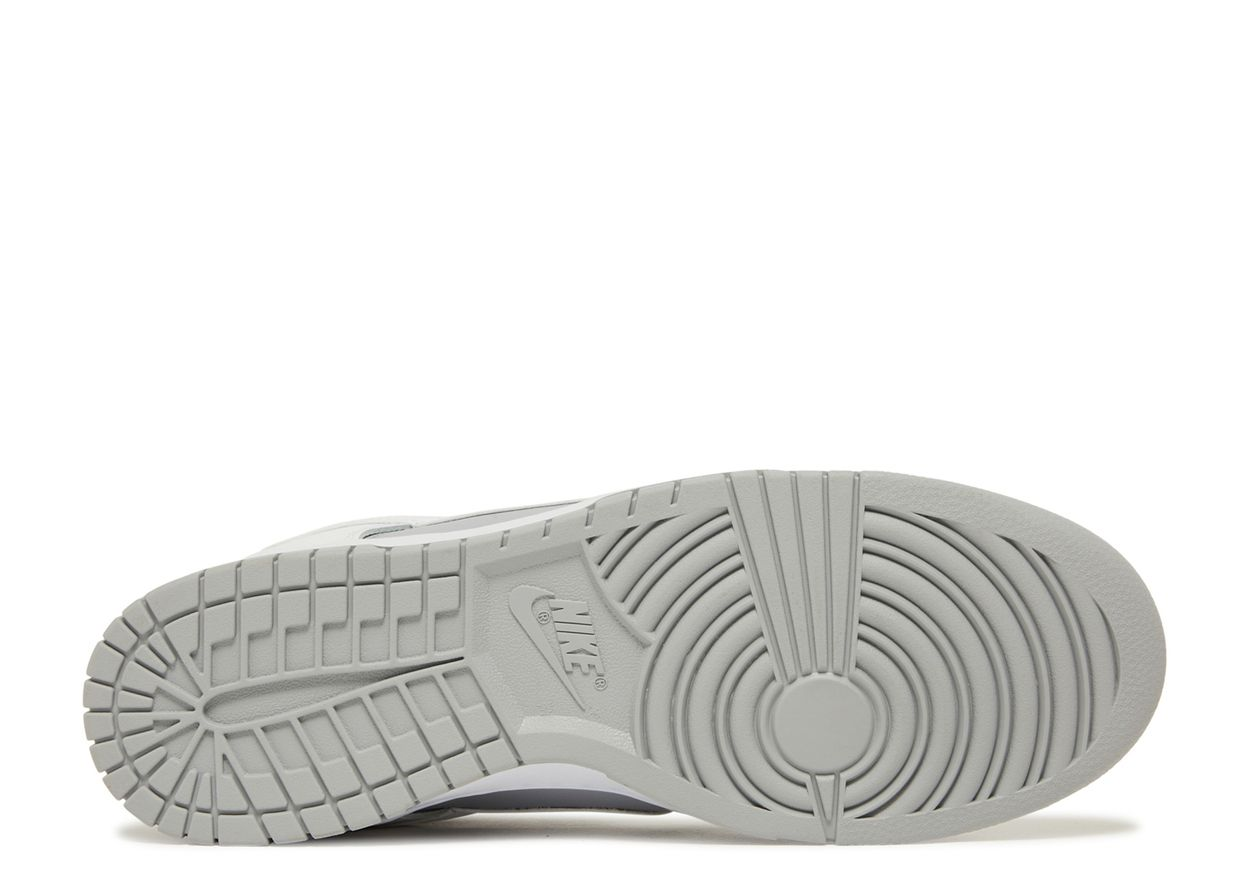 NIKE DUNK LOW WHITE GREY