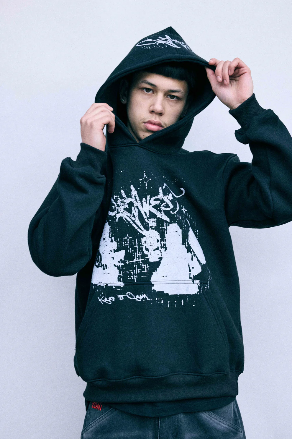 KEEP IT CLEAN GRUNGE HOODIE BLACK