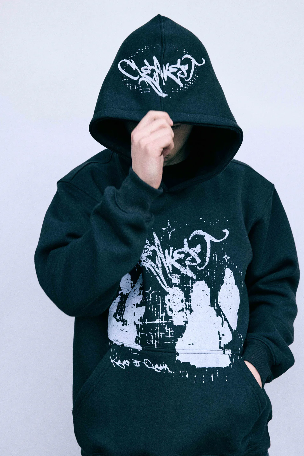KEEP IT CLEAN GRUNGE HOODIE BLACK