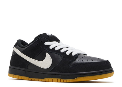 NIKE SB DUNK LOW BLACK WHITE GUM