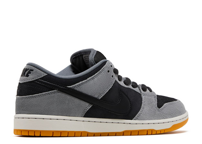 NIKE SB DUNK LOW DARK SMOKE GREY