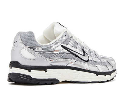 NIKE P-6000 METALLIC SILVER