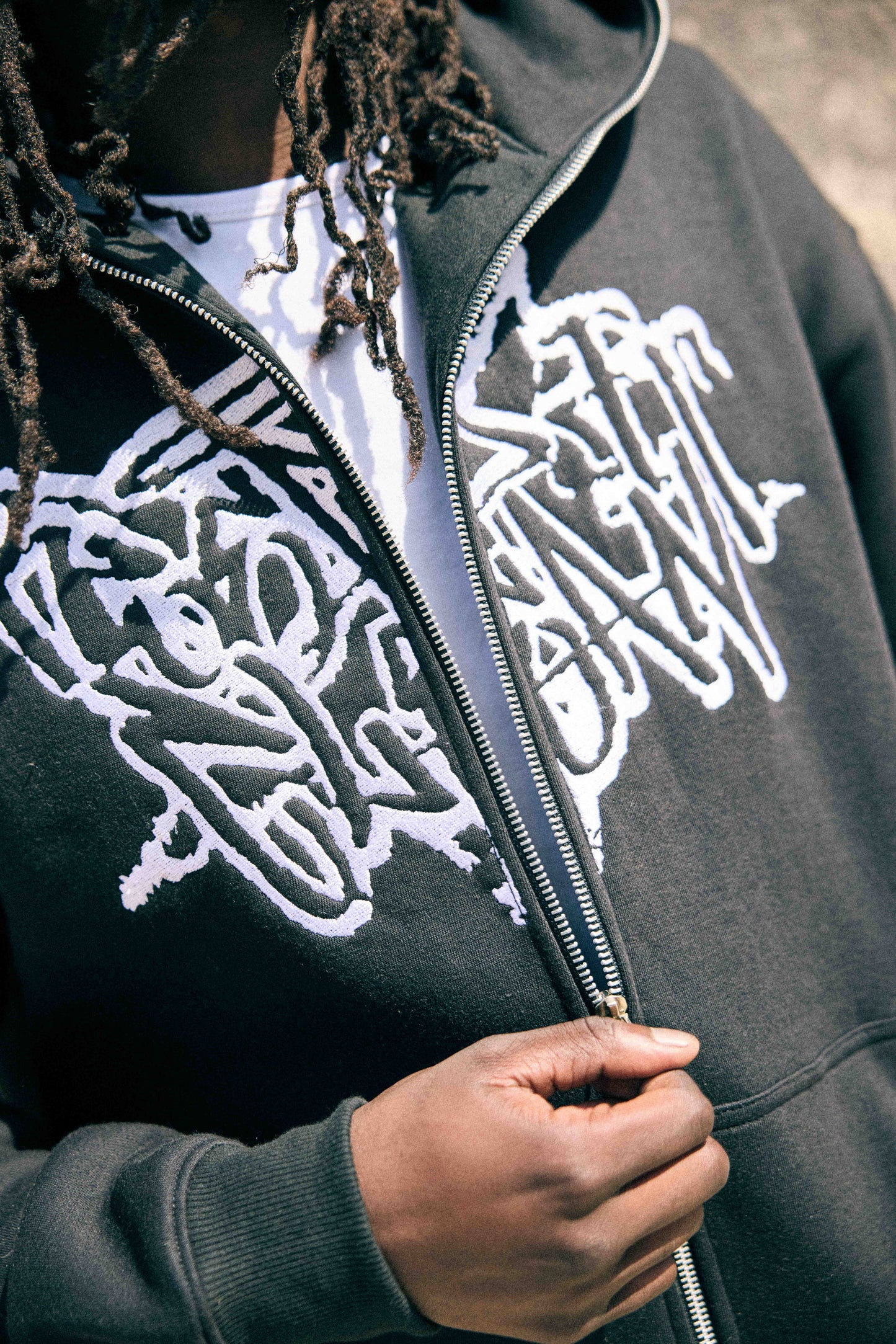 KEEP IT CLEAN STREETCODE FULL ZIPPER BLACK