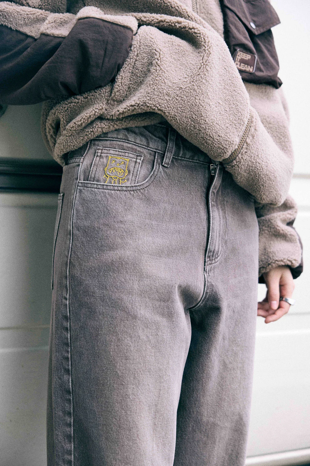 KEEP IT CLEAN LOOSE PANTS WASHED SMOKE