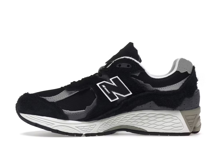 NEW BALANCE 2002R PROTECTION PACK BLACK GREY