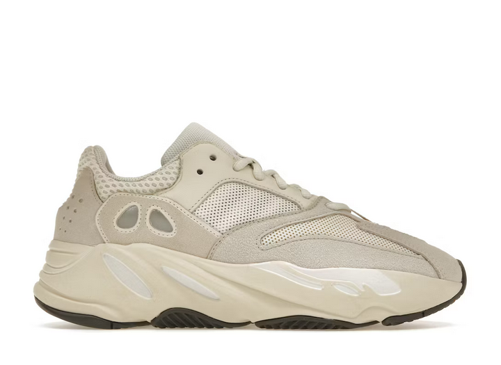 YEEZY BOOST 700 ANALOG