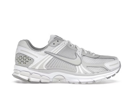 NIKE VOMERO 5 LIGHT BONE
