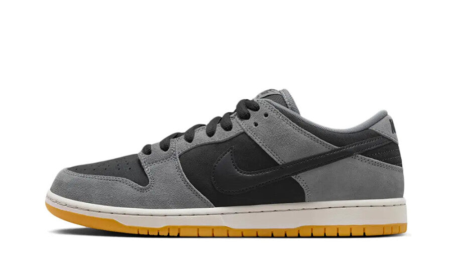 NIKE SB DUNK LOW DARK SMOKE GREY