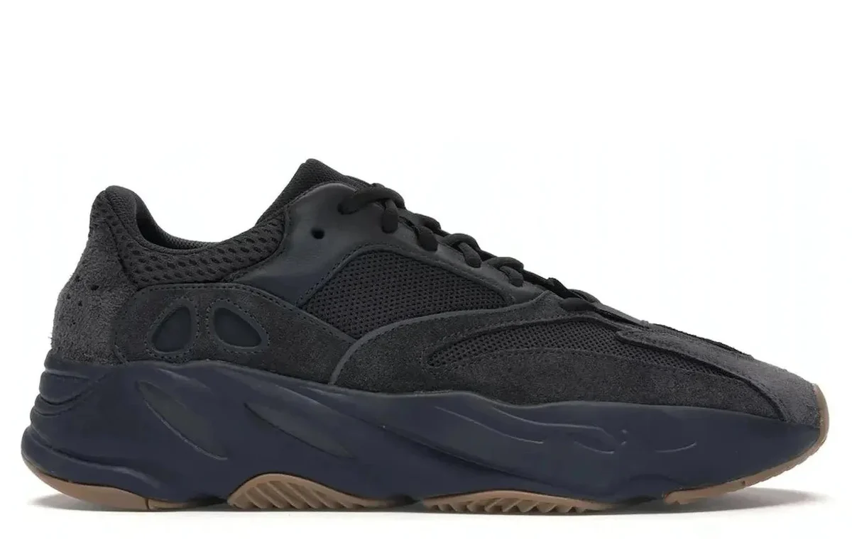 YEEZY BOOST 700 UTILITY BLACK